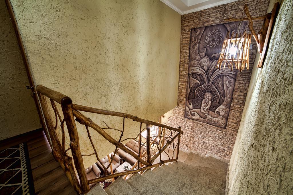 Ethno Boutique Hotel Osh Exterior foto