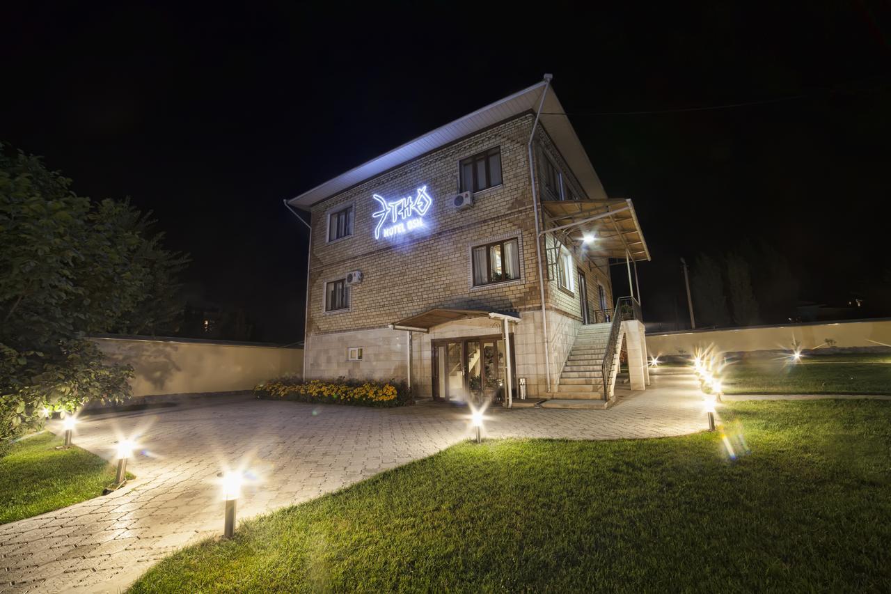 Ethno Boutique Hotel Osh Exterior foto